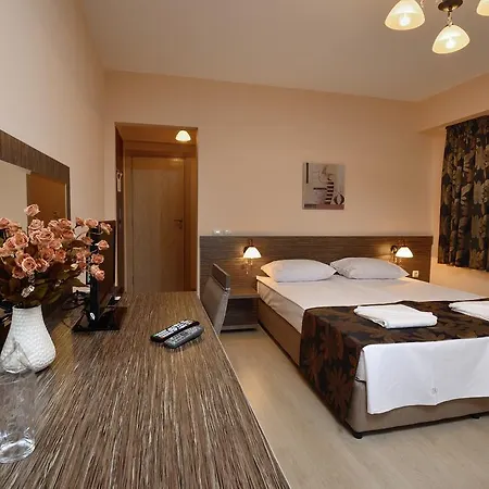 Hotel Kamilite Family 2*
