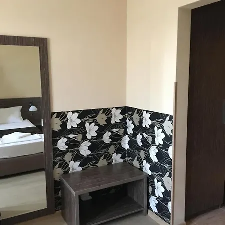 Kamilite Family Hotel