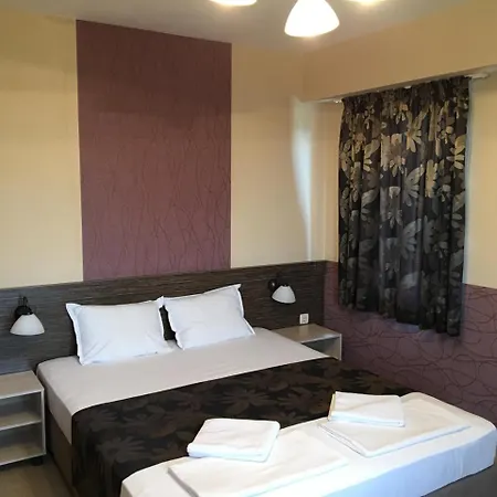 Kamilite Family Hotel 2*